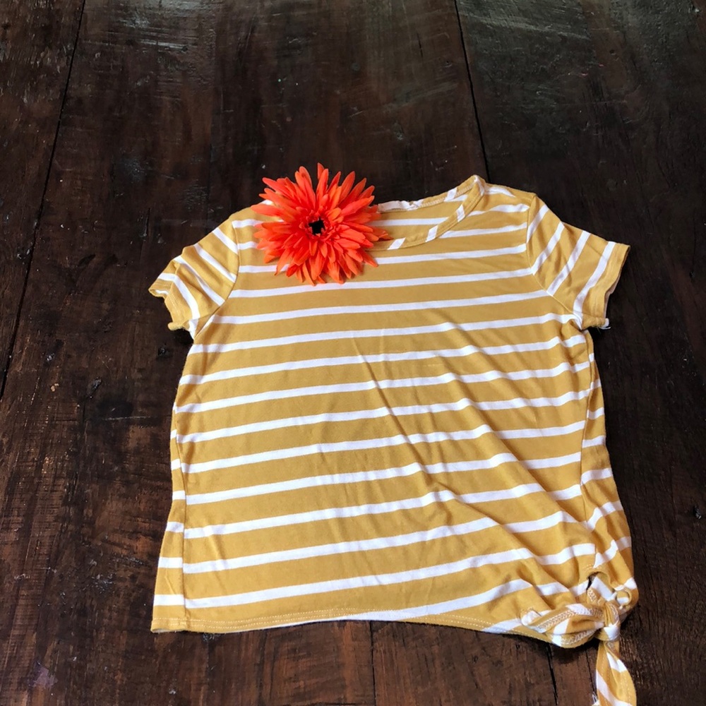 Girls/Youth Yellow & White striped shirt.